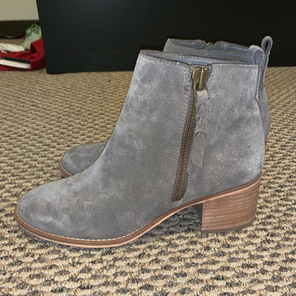 BP Booties - Grey, Suede, Size 9 - Picture 3 of 4
